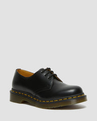 1461 women's smooth leather oxford shoes